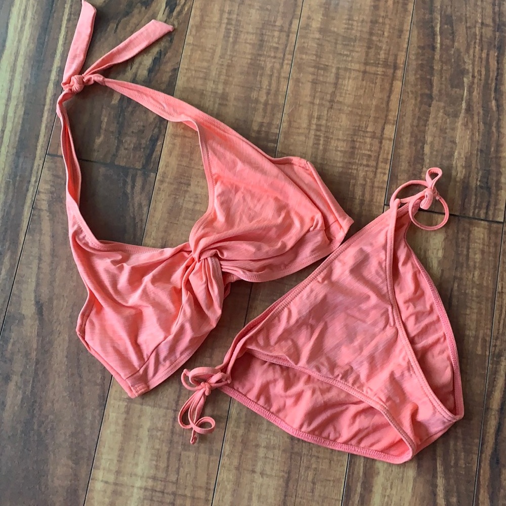 Melon 🍉 halter bikini 👙